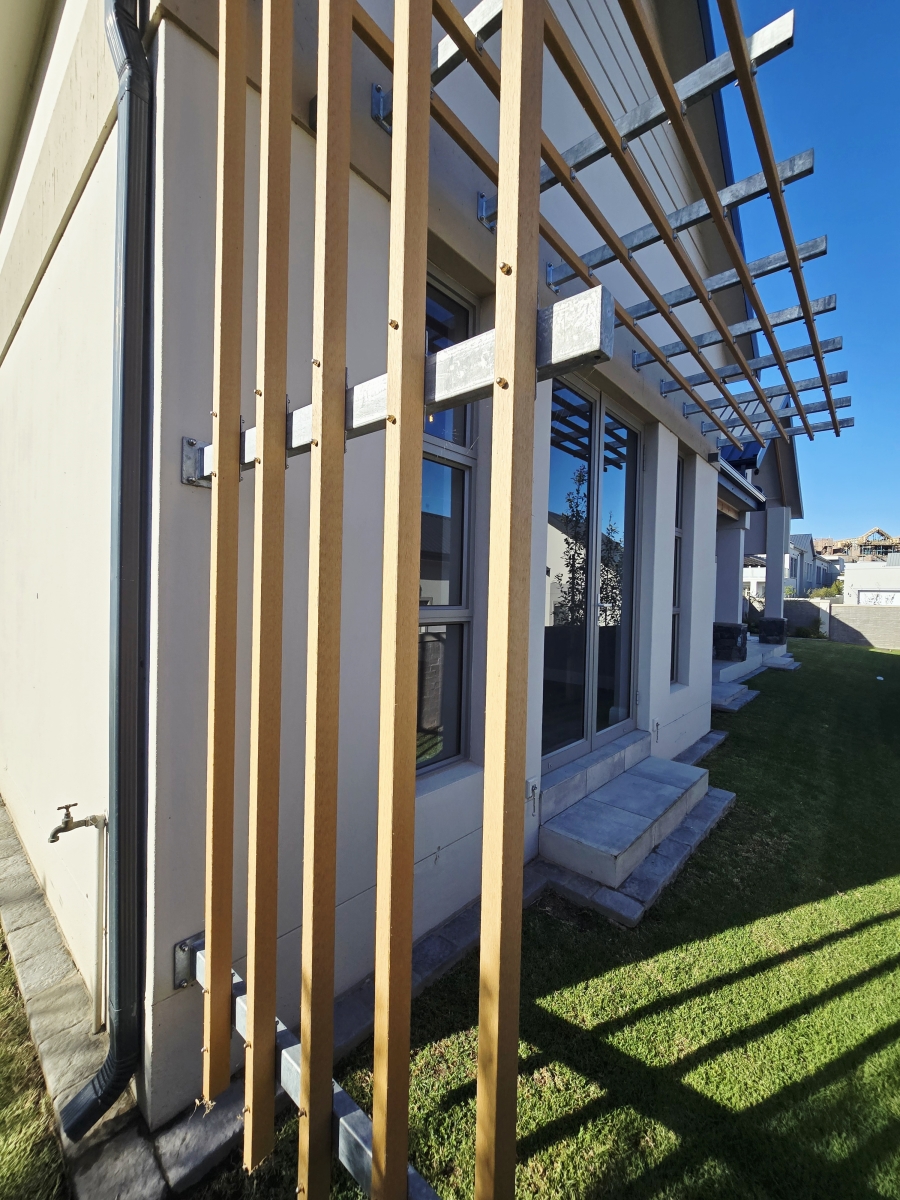 4 Bedroom Property for Sale in Kingswood Golf Estate Western Cape